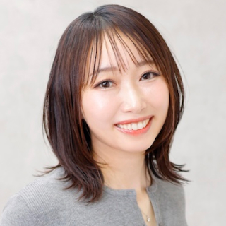 鈴木英利佳氏
