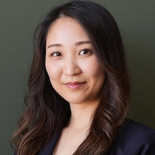上谷菜摘氏
